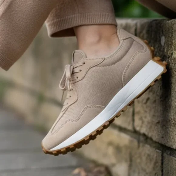 New Balance 327 Animal Print Women's Sneakers Shoes Beige Leopard size 5.5 - Picture 3 of 13